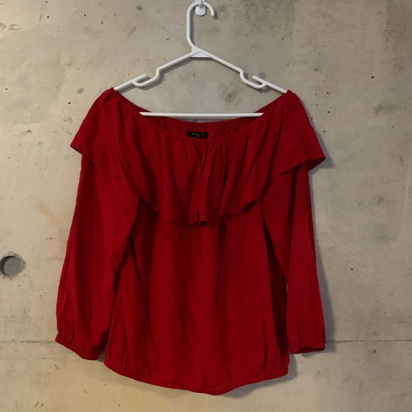 Women’s Top - Picture 1 of 3